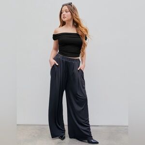 Black Elastic Waist Wide Leg Pants | Size M | NWT